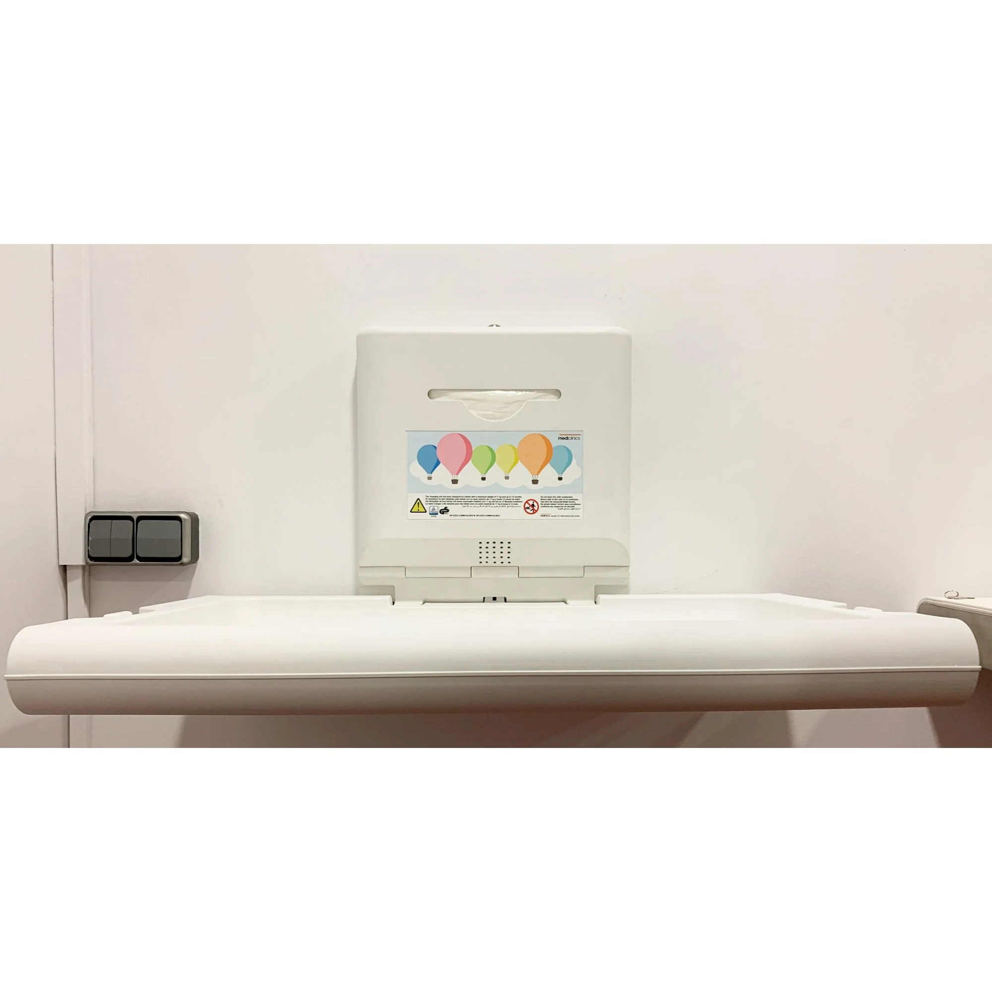 BabyMedi® Horizontal Baby Changing Station - Polypropylene / Stainless Steel with Ioniser - Image 6